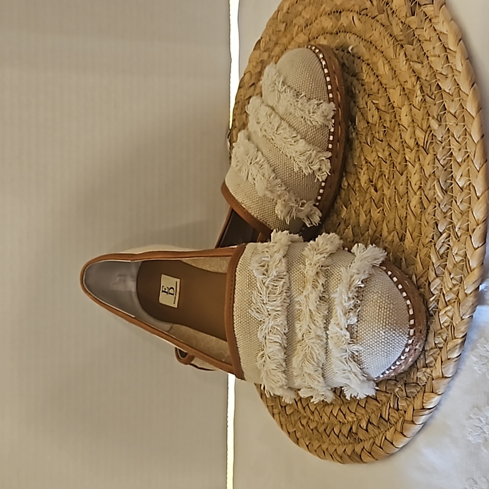 Ellen Degeneres Nolana Fringe Canvas Leather Upper Flat Shoes Sz 9